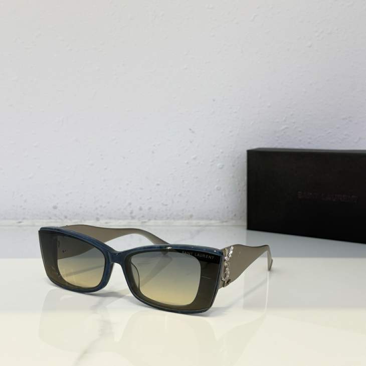 Picture of Saint Laurent Sunglasses _SKUfw79616594fw